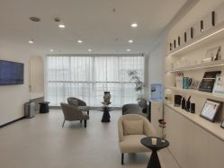 -JNK皮肤管理中心