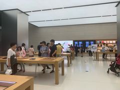 -Apple零售店(玄武湖店)