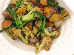 炝拌菜花-东四民芳餐厅(世茂工三店)