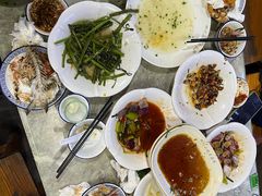 -四川小胡子海鲜(丁村万人海鲜广场店)