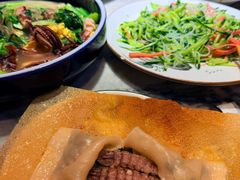 -大胡同天津菜·海肠捞饭·津门皮皮虾锅贴一绝(西姜井店)