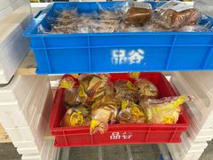 葡萄干面包边角切片-来噻布布 Lets BUBU