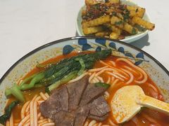 -鑫花溪牛肉米粉(凤凰街创始总店)
