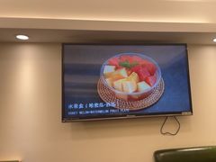 -佰搭果·广式茶餐厅(西华路店)