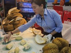 -领鲜活海鲜榴莲自助火锅(东门店)