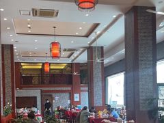 -侬佳蒸菜馆(听潮店)