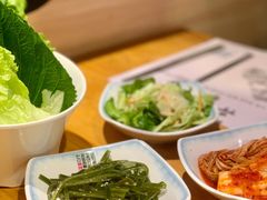 小菜-唯成•韩国炭火烤肉 유성고기