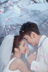 -雪中彩影婚纱摄影·微光艺术中心