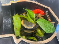 -红东阁东北菜烤肉酒馆(CROSS万象汇店)