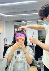 -可可·人气烫发Salon女士专属