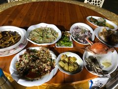 -胖大嫂渔家排档(半边山店)