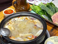 -菌之家·专业纯野生菌火锅·特色炒菌