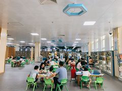 -增城图书馆(荔景大道辅路店)