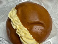 -白玉兰食品甜凤店(合生汇店)