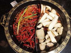 -纸盐河码头火锅(十八梯店)