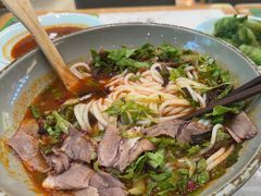 -百春原湖南牛肉粉(百联世纪店)