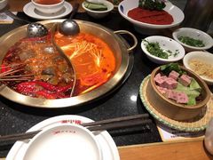 -潮火锅·麻辣牛肉火锅(观音桥方圆·LIVE店)