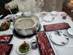 -刘少华贵州小黄牛·鲜牛肉火锅(总店)