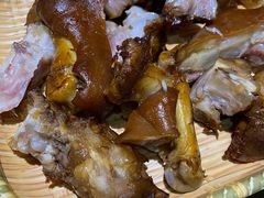 -东口码头·烧鸽子·鱼头泡饼·地方菜(金鹰悦城店)