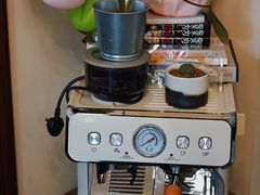 -SAFARI COFFEE