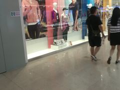 -优衣库(南京建邺万达广场店)