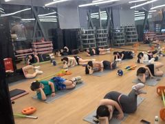 -乐刻运动健身(君临广场升级店)