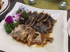 -七的湖·晚芳亭·阳澄湖农家菜·大闸蟹(莲花岛店)