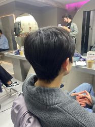 -宫铭烫发染发接发店