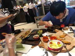 -必胜客(联投东方店)