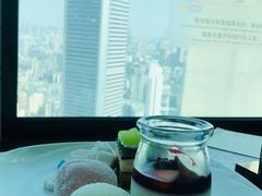 -亚洲国际大酒店·云顶阁旋转自助餐厅