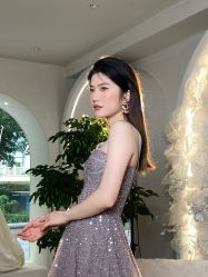 -艾米丽婚纱礼服