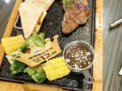 -豪客来牛排(府河店)
