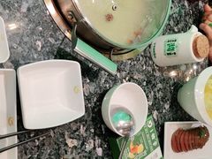 -一席地·本地鸡窝·杭帮鸡火锅(萧山银隆百货店)