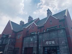 -钟书阁(松江泰晤士小镇店)