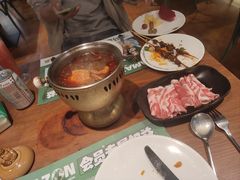 -亚马逊环球美食百汇(新城吾悦广场店)