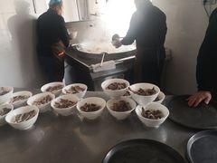 -郝刚刚羊杂割(柳巷店)