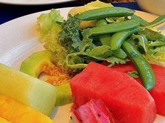 -怡咖啡海鲜自助餐厅(浦东香格里拉店)