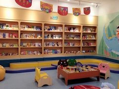 -戊辰亲子游泳俱乐部