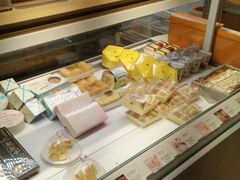 面包甜点陈列柜-好利来(桂林路店)