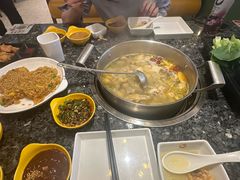 -一席地·本地鸡窝·杭帮鸡火锅(萧山银隆百货店)