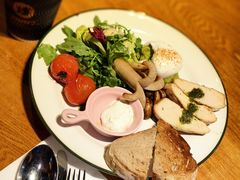 -JINNS锦时 steak&pizza(浸信会礼拜堂旧址店)