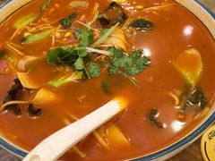 -清真·玛丽亚新疆菜主题餐厅(浙江中路店)