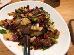 -唐伯虎新派湘菜馆(石夏时代广场店)
