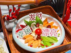 -黄记煌三汁焖锅(新佳丽江汉路店)