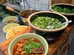 -鞠老头钵钵面(大坪店)