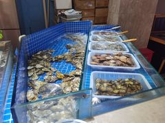 -锤头鲨毛肚海鲜烤肉自助餐厅(国购广场店)