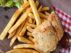 -自然食集西餐厅(泰晤士小镇店)