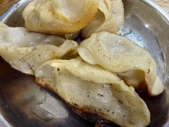 -黄阿姨锅贴大王(万航渡路店)