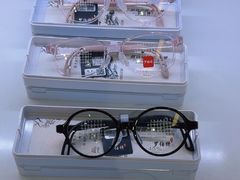-罗伯特眼镜·蔡司官方授权(前海桂湾店)