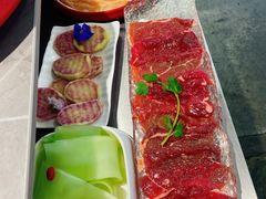 -生活如沸·顺德水牛奶火锅(大学路店)